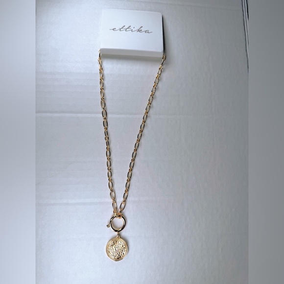 Ettika 16” Gold Necklace with Round “Trees”Pendant - Picture 1 of 5